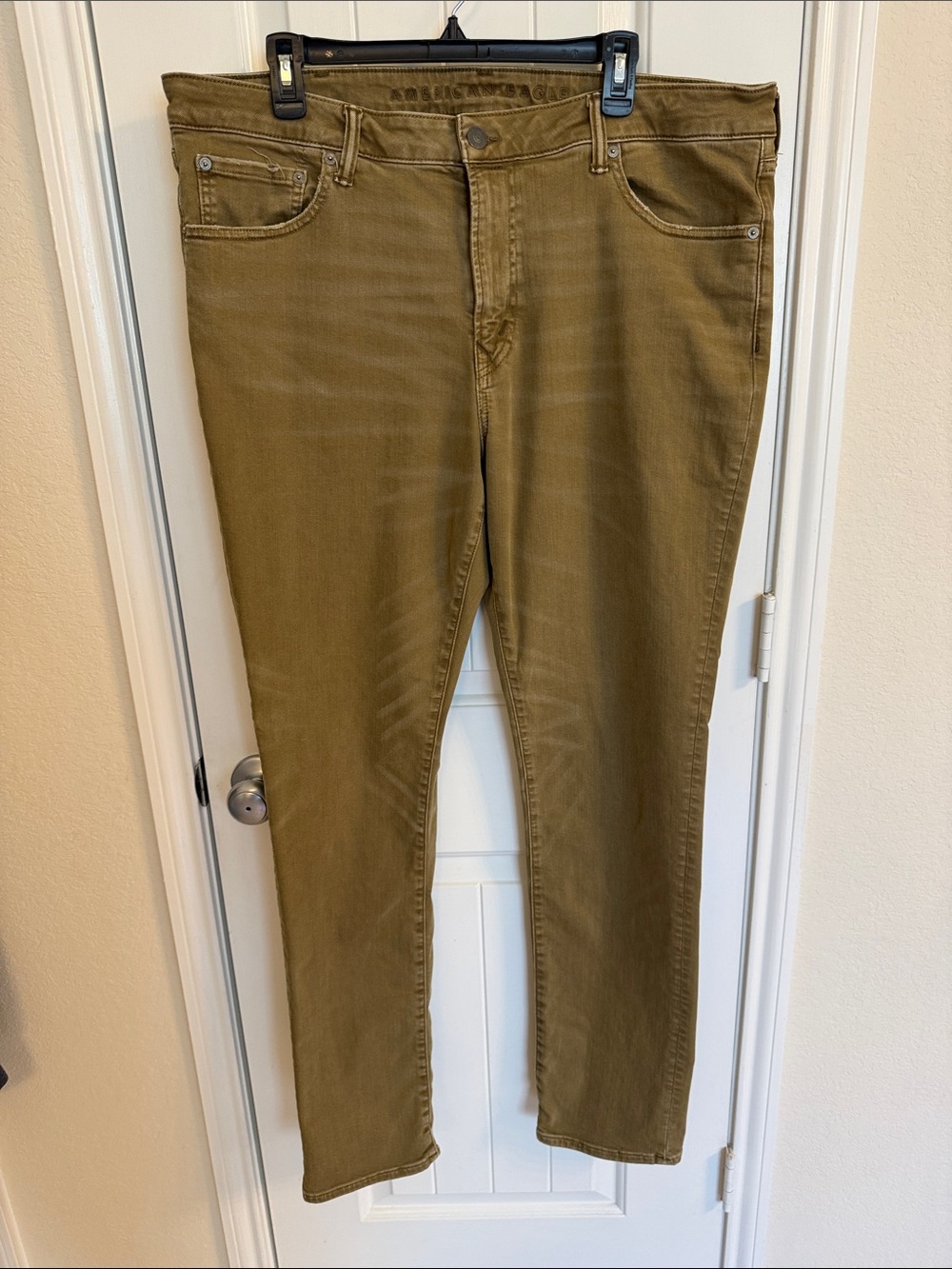 American Eagle Outfitters Men's Slim Straight Jeans in Olive Khaki Brown 38x34